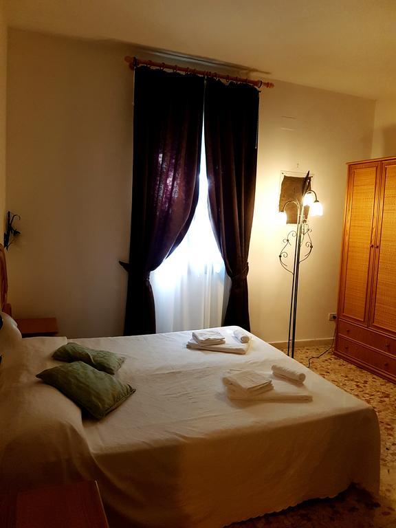 Hotel Villa Orio E Beatrice Venedigs Lido Eksteriør billede